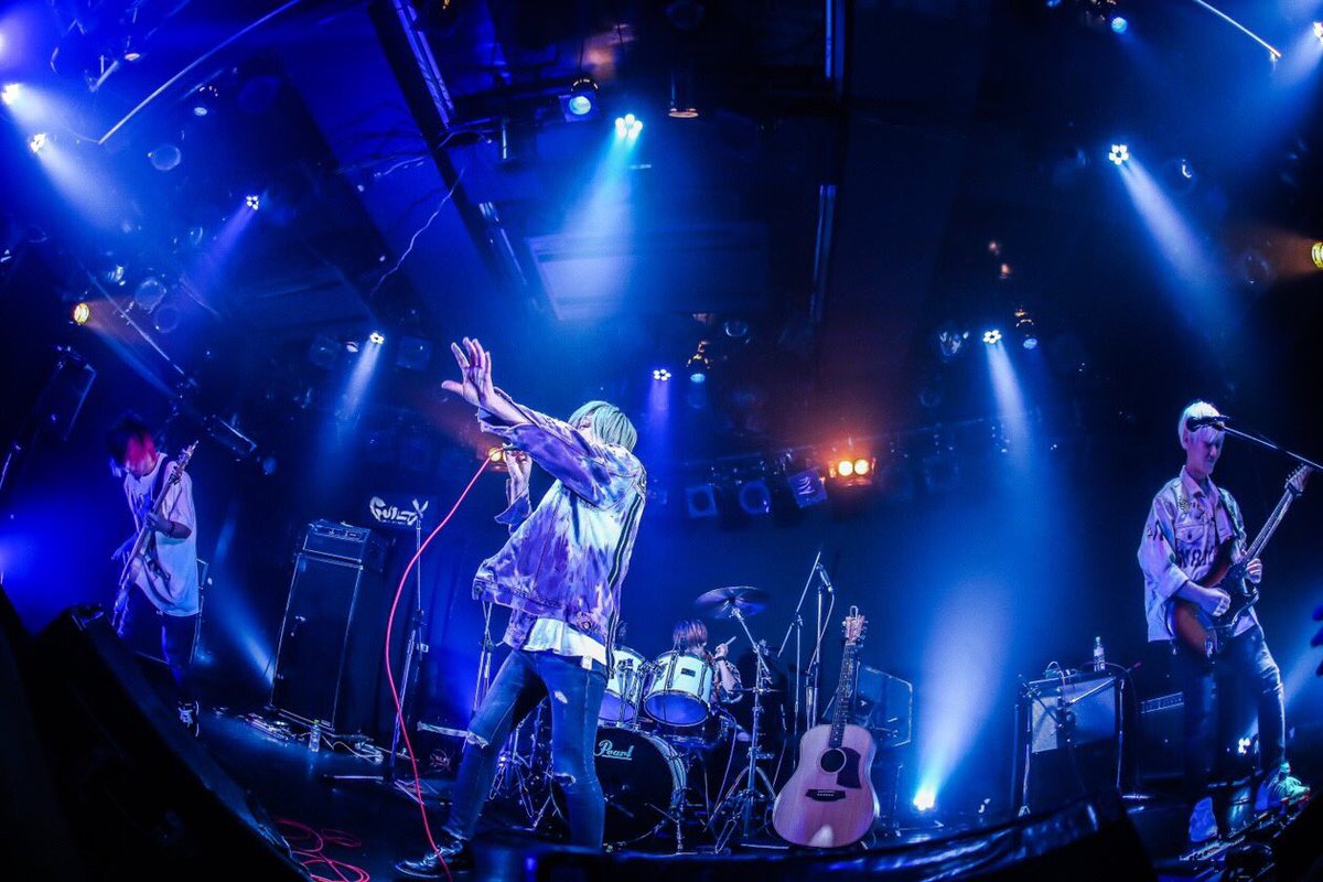 g_parade's tweet photo. 11/15@渋谷GUILTYありがとうございました！！

Photo by @voulpiw https://t.co/6cpjHXDVQC