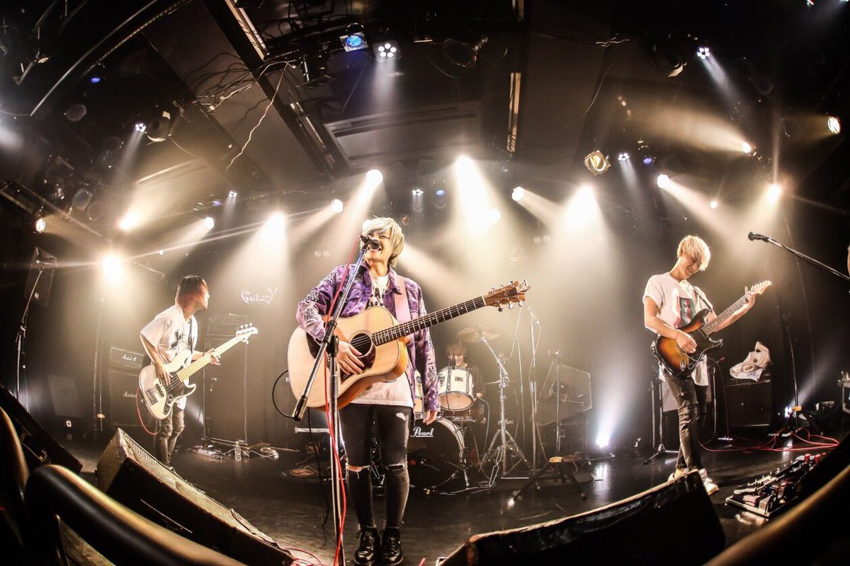 g_parade's tweet photo. 11/15@渋谷GUILTYありがとうございました！！

Photo by @voulpiw https://t.co/6cpjHXDVQC