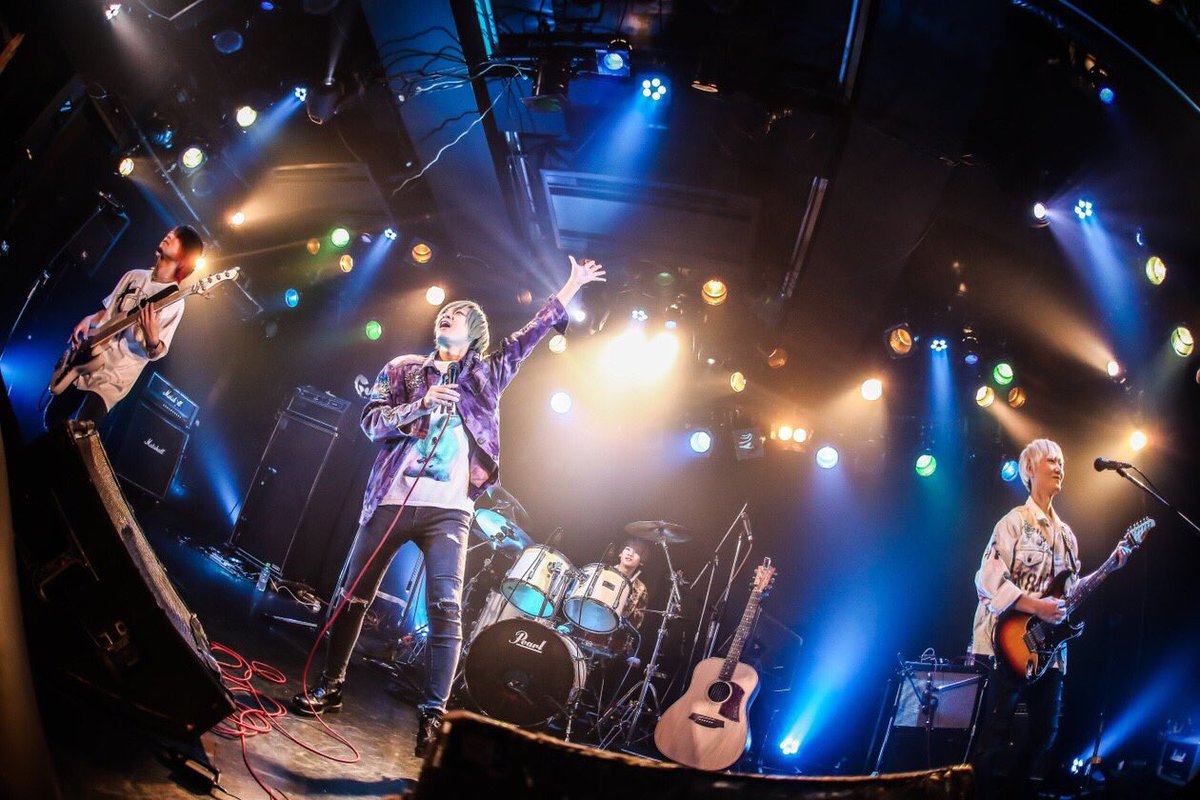 g_parade's tweet photo. 11/15@渋谷GUILTYありがとうございました！！

Photo by @voulpiw https://t.co/6cpjHXDVQC