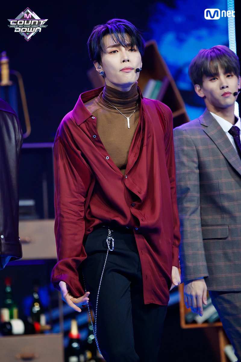 MnetMAMA's tweet photo. 181115 #MCOUNTDOWN 현장포토
′최초공개′ 애절함 가�� ′핫샷′의 ′니가 미워′ 무대
#엠카운트다운 #엠카 #핫샷 #HOTSHOT #IHateYou @2014_HOTSHOT
📺 https://t.co/qaipTUGp8m https://t.co/tumr8Lwpy3