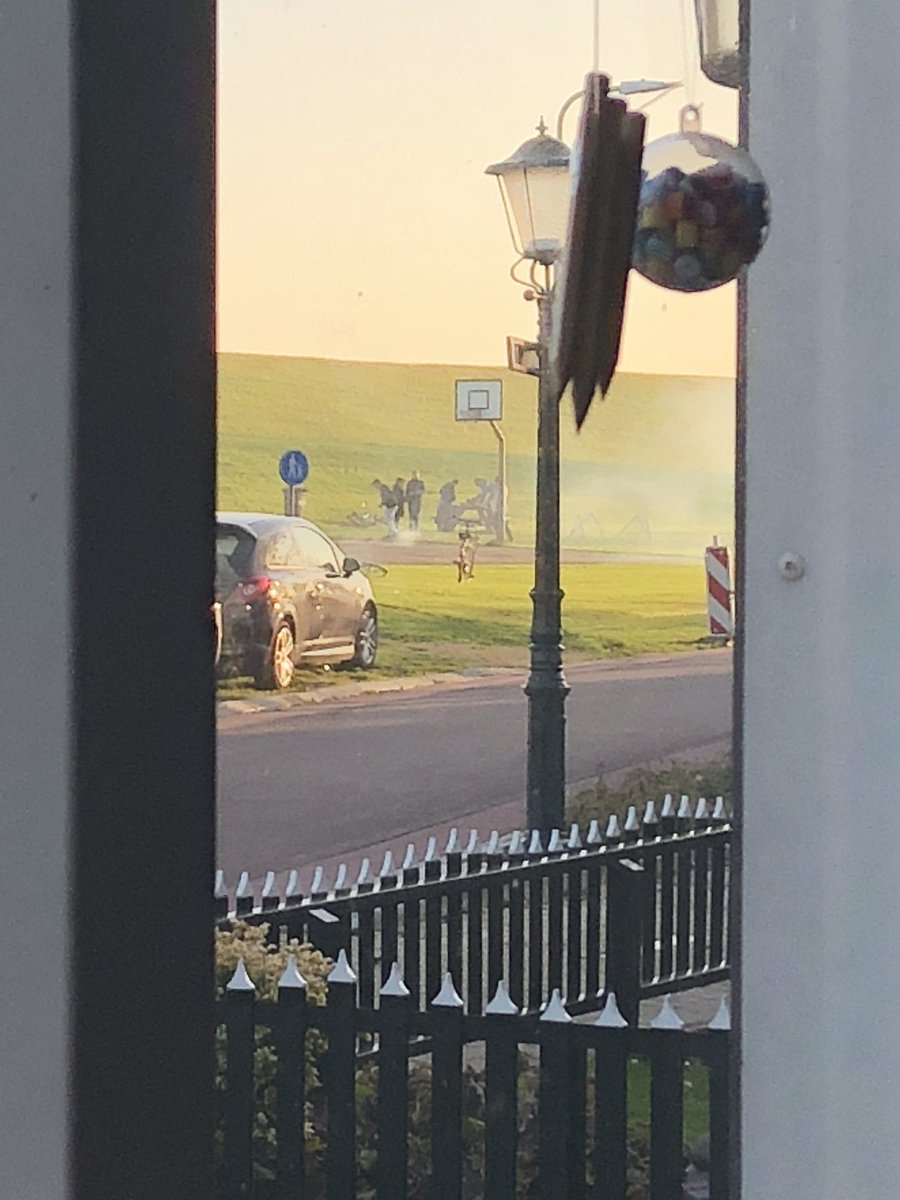 Tuurlijk! 😢 #oudeschild #vuurwerk