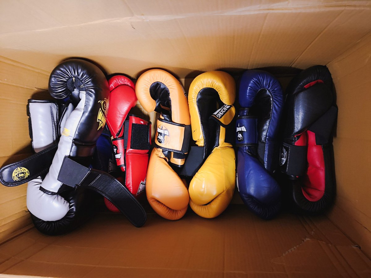 IDRAC_BS's tweet photo. Chers passagers embarquez pour l'île #Humanisme avec l'atelier Boxe : chausse tes gants par Cyril Durieux !
#heponboarding2018 #generationhep @hepeducation #Lyon https://t.co/TYhpOF8FTy