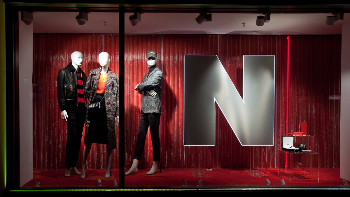 Virtumannequins's tweet photo. Congratulations to the whole DUSTMANN team for the opening of the lifestyle store in Dortmund/Germany.
Store: DUSTMANN
Concept: Domagoj Mrsic / Sayonara Visual Concepts
Photos: Uschi Fellner zu Feldeck
#Dustmann #mannequins #Dortmund #windows #domagojmrsic #visualmerchandising https://t.co/S0OyZ3Jx5R