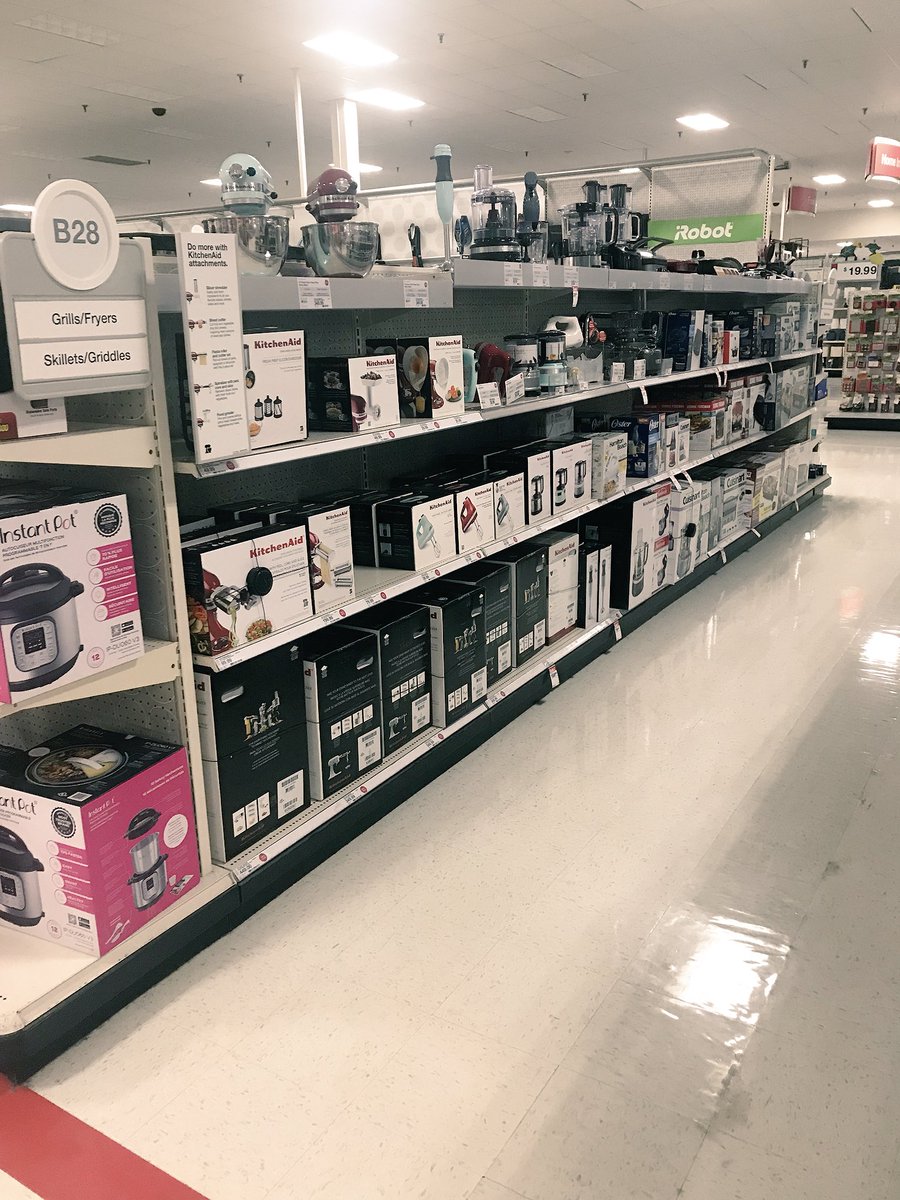 bhorn75's tweet image. @jamaal_edwards  @ShaughnaP  @Dolly_99 #t12 #instocks #sales