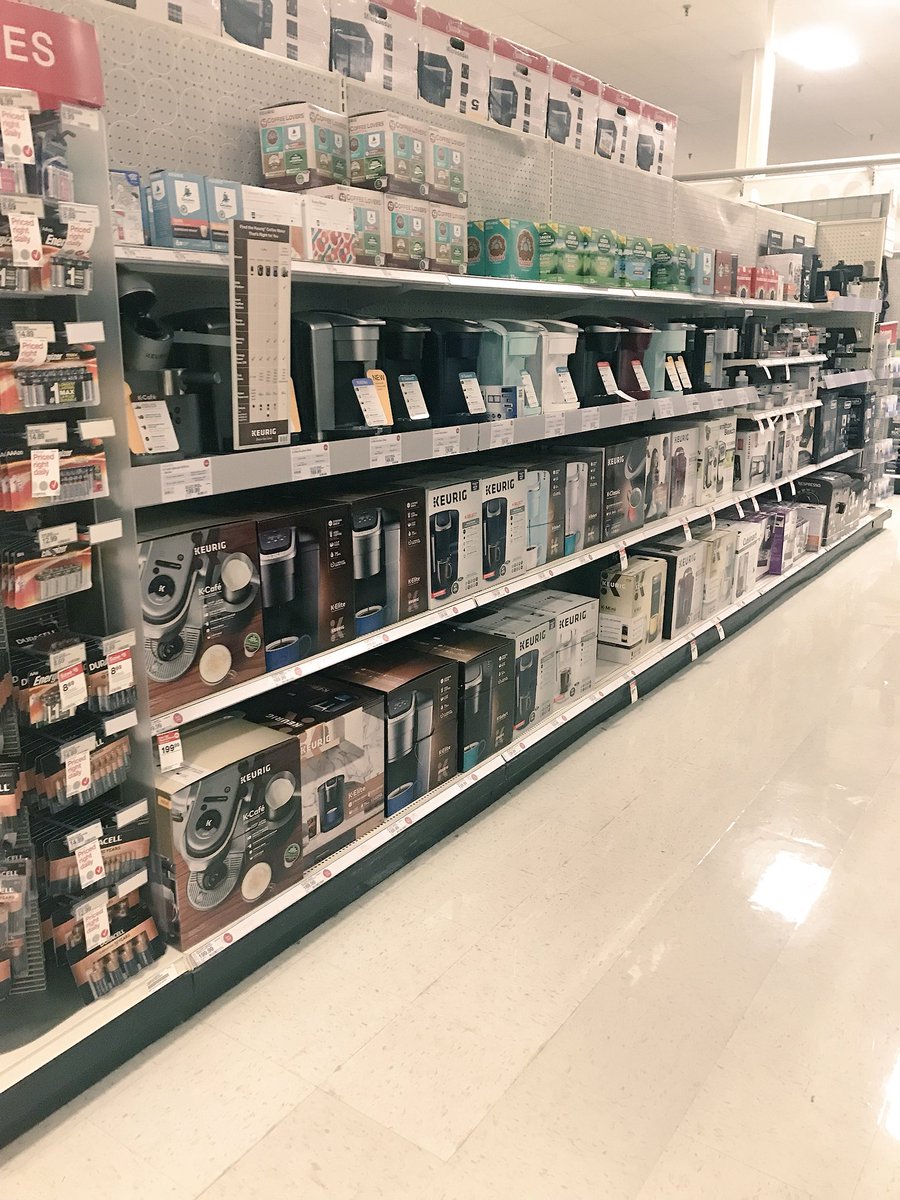 bhorn75's tweet image. @jamaal_edwards  @ShaughnaP  @Dolly_99 #t12 #instocks #sales