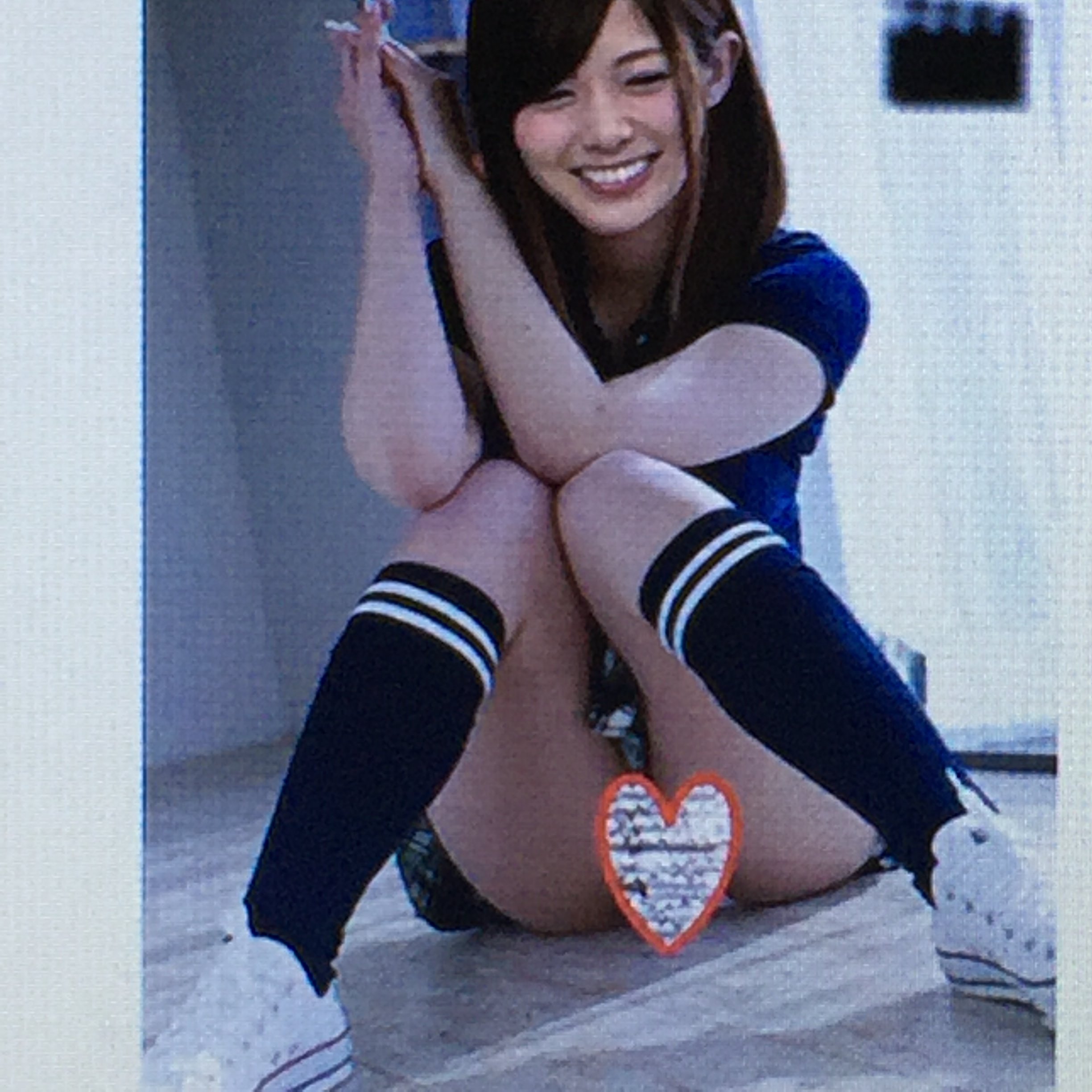 白石麻衣パンチラ 