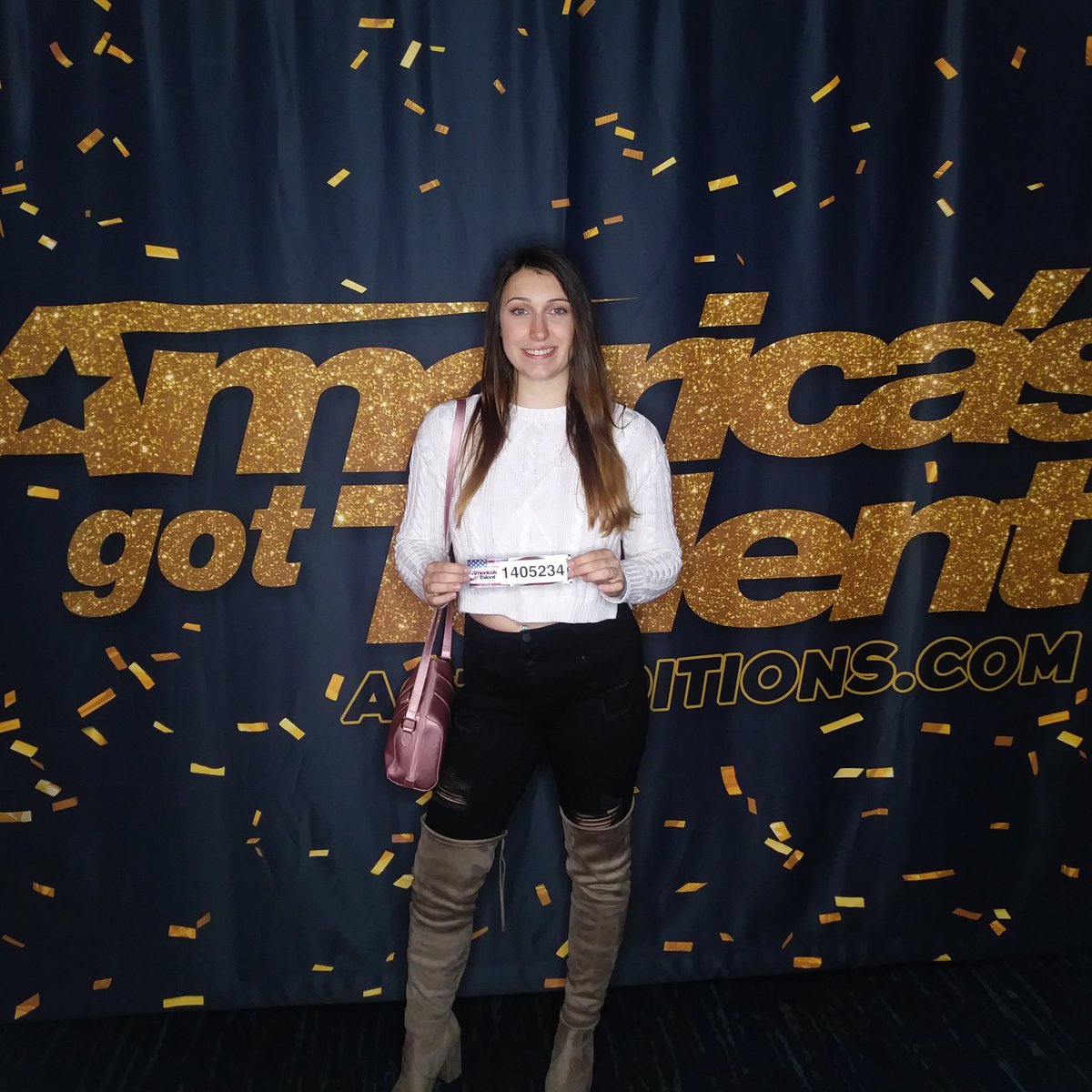 brandonhunt5's tweet photo. @AGT https://t.co/GtEELQonXZ