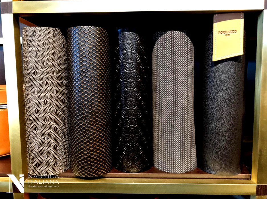 NauticaItaPress's tweet photo. Al @Metstrade di Amsterdam trova spazio anche il design. @FoglizzoLeather è conosciuta in tutto il mondo dal 1921 per l'alta qualità e l'artigianalità dei suoi prodotti.
#nauticaitaliana #member #foglizzoleather #metstrade #metstrade2018 #metstradeshow https://t.co/9E9BeumMtC