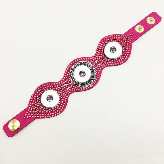 MyLollidrops1's tweet image. Snap Button Faux Leather Bracelet #supplies @EtsyMktgTool etsy.me/2DgEhvx #interchangeable #snapbutton #snapbuttonbracelet #bracelet