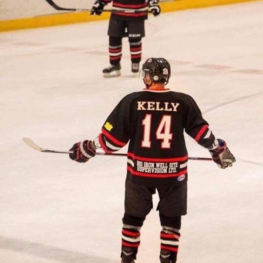 Seniorjets's tweet photo. Jets add Jody Kelly!

Acquired in the leagues first trade with the @PABMariners , Kelly was one of the top players during the leagues first 2 seasons!

A strong skater boasting one of the leagues best shots, expect Kelly to be a force in the Blue, Yellow and White! https://t.co/wdwVTHxG4X