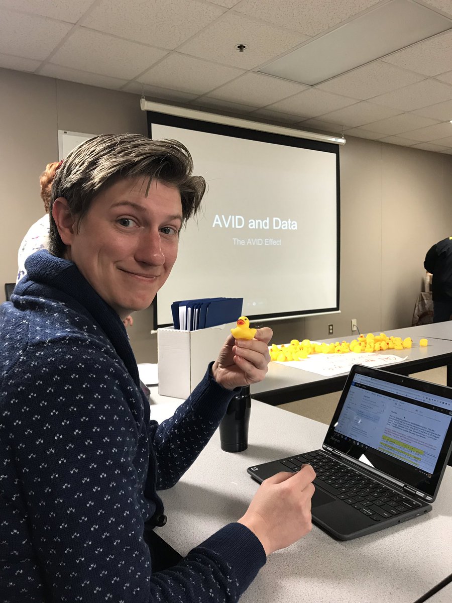 When one of your fave teachers presents at the AVID admin meeting!  @AVIDjeanie <a href="/CCBMS_Braves/">Brandenburg MS</a>