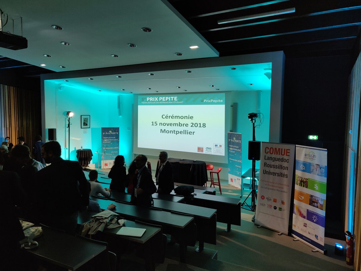 Meubles_Hydle's tweet photo. Lauréats nationaux du #PrixPépite, nous sommes présents à la cérémonie de remise des prix à Montpellier. En avant ! 😀 https://t.co/eZniLDUkAB
