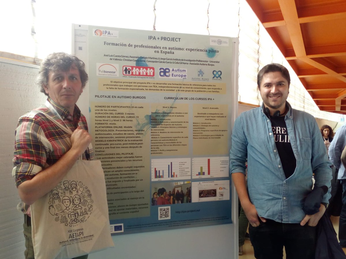 CryptoDomAlts's tweet photo. Carlos Ruiz y Javier Arnáiz delante de uno de los póster que hemos presentado en el #CongresoAetapi2018 sobre el proyecto #IPAPlus que desarrolla un modelo de formación especializada para profesionales https://t.co/smqy8jfqCK #TEA #Autism @IPA_project https://t.co/fpxb1OPL0Y