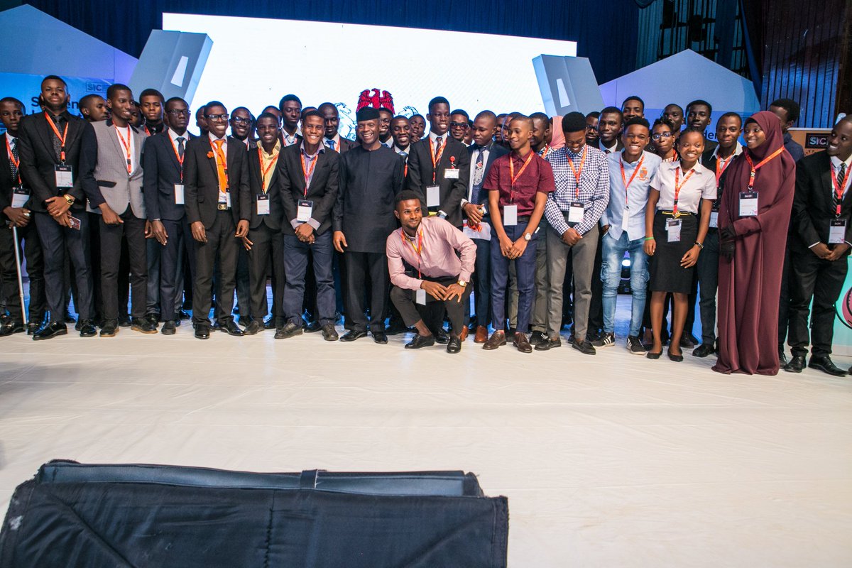 sopeolaosebikan's tweet photo. The first two regional finals of the Student Innovation Challenge which held in Lagos and Kano state were amazing. There were amazing pitches and exhibitions of innovation and tech solutions to pressing social challenges.
@sic_ng
#sicnigeria #ideas #innovation #civicilab https://t.co/3B2vZQjomy