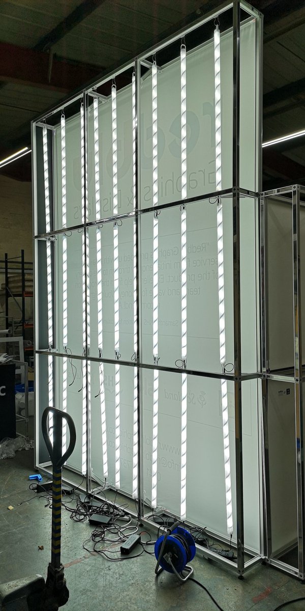 redblugraphics's tweet image. Another couple of stands getting packed up to go out. #modular #exhibit #lightboxes #scotland @SECGlasgow @NewStart_Scot @HighlandCentre @AgriScot using the best custom modular display system @T3_Systems