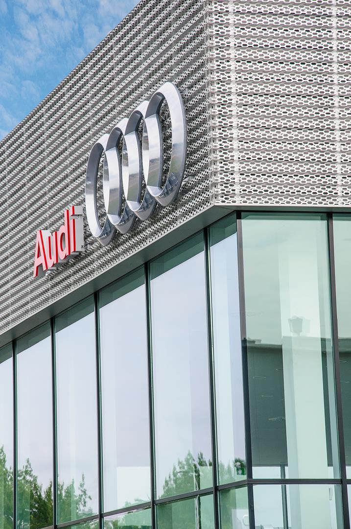 ReconalLtd's tweet photo. Perforation is a perfect way to decorate different types of surfaces - from outdoors to indoors, from car showrooms to restaurants. The possibilities are endless and will live up to the client's imagination.  #perforation #showroom #audi https://t.co/QCeh3ihGrW