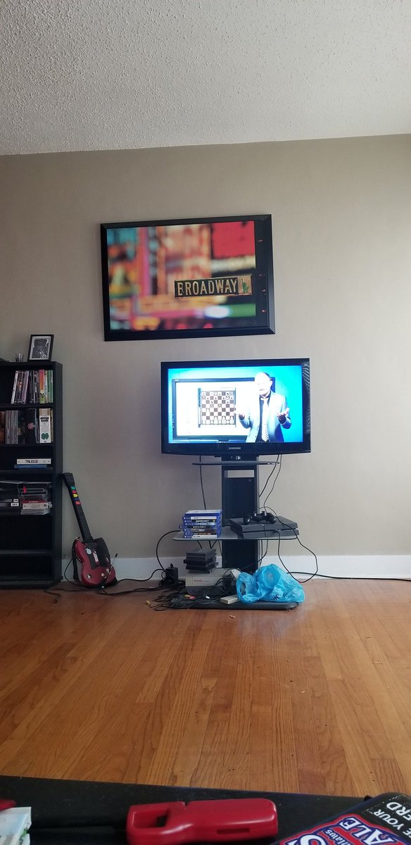 gebby1984's tweet photo. Snow day means @TheCornfed and I are watching chess! #GoFabi @STLChessClub @JenShahade GM Yasser Seirawan and we miss you @MauriceAshley https://t.co/rNsLNZ9Wy5