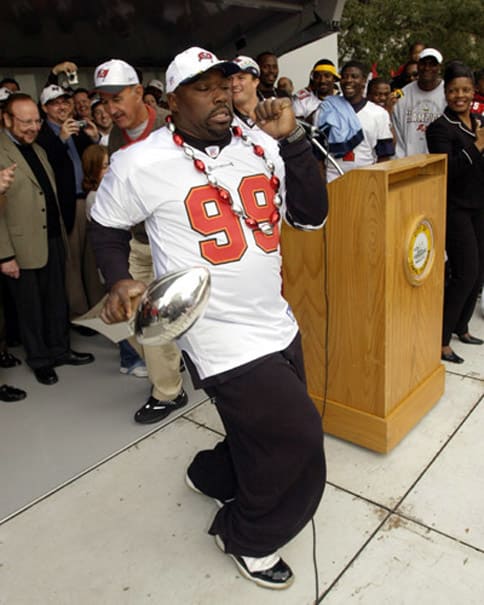 After the Tampa Bay Buccaneers won Super Bowl XXXVII in 2003,  @WarrenSapp danced with the Vince Lombardi Trophy with the Concords on his feet at the team's parade