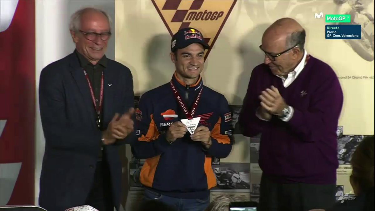 movistar_motogp's tweet photo. .@26_DaniPedrosa ya es MotoGP Legend. #DaniLeyenda https://t.co/CQmKxQHvZt