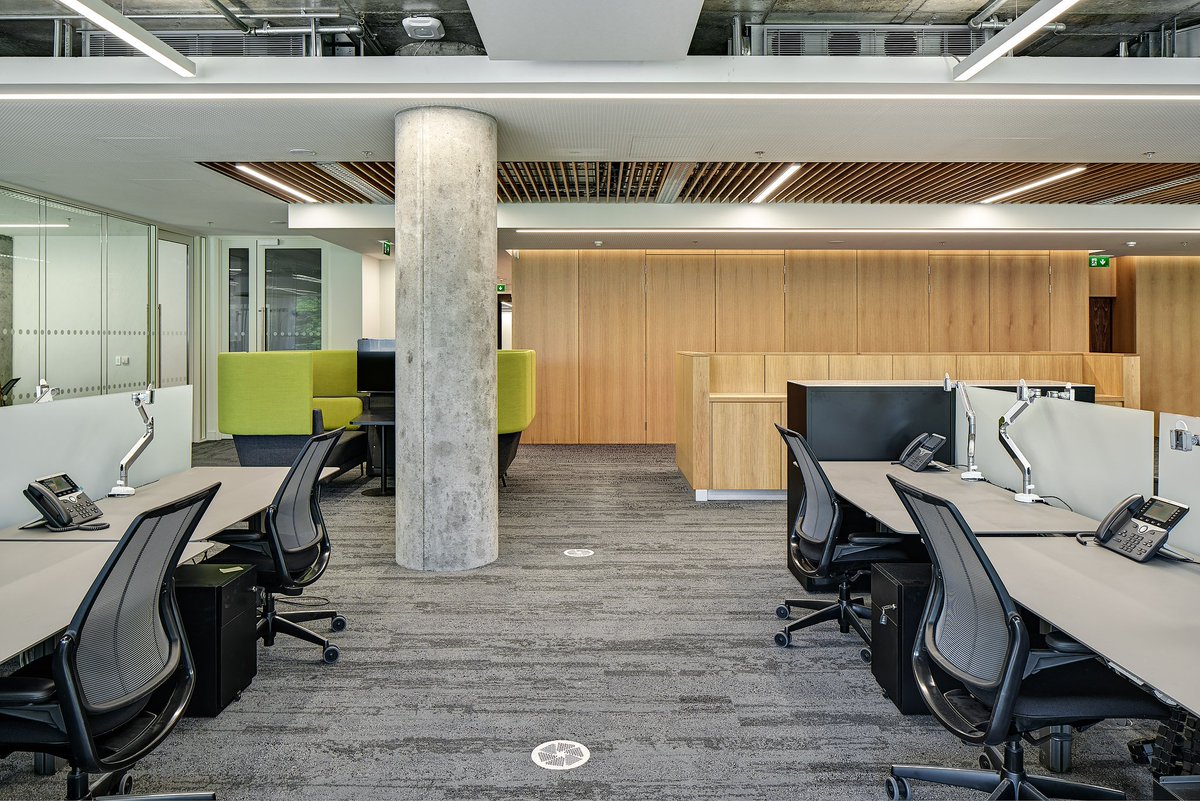 TODDArchitects's tweet photo. Check out @TODDArchitects Progressive Workplace Design for @bancosantander CNP #Dublin thankyou @BuildConstDes for feature https://t.co/bQ0Uy5DaRz #fitoutdesign #workplacefitout #ergonomicdesign #designingplacesforpeople https://t.co/IB0o1BQ6G6