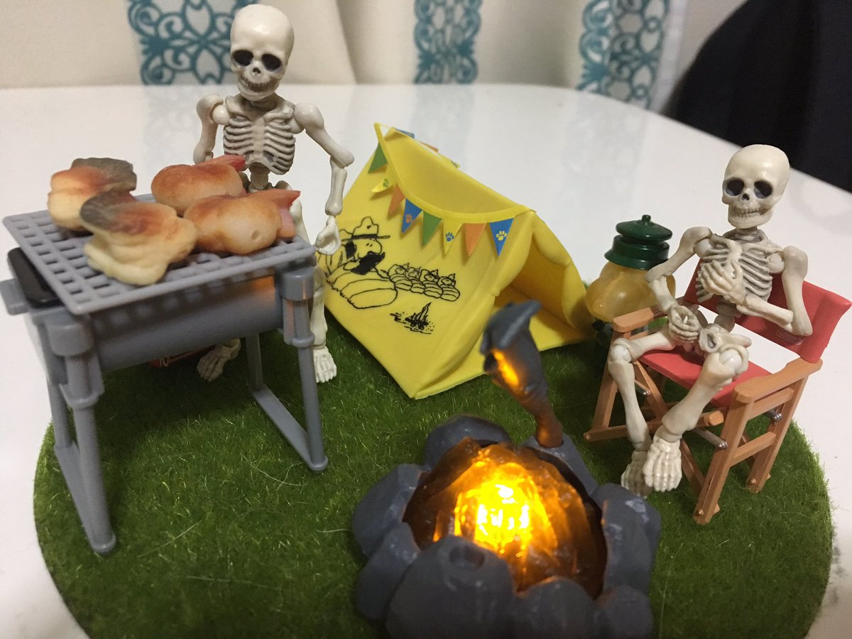 46kuma_toy's tweet photo. BBQ🍖⛺️🌳
#ポーズスケルトン
#poseskleton
#ガチャガチャ
#BBQ https://t.co/WiisjB6Lmq