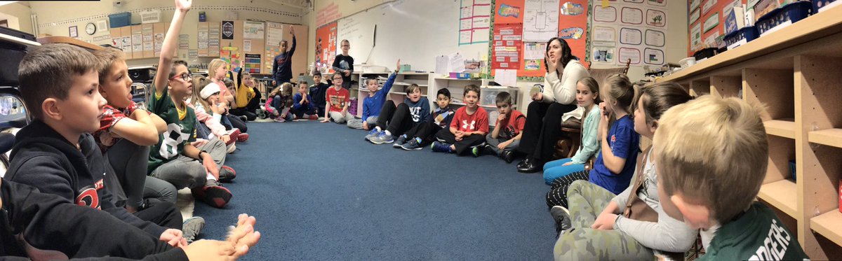 Tim_McDermott1's tweet photo. Thanks @mrschilicki for inviting me in for morning meeting #101alag #goagsgators https://t.co/eJxIbb9NfU