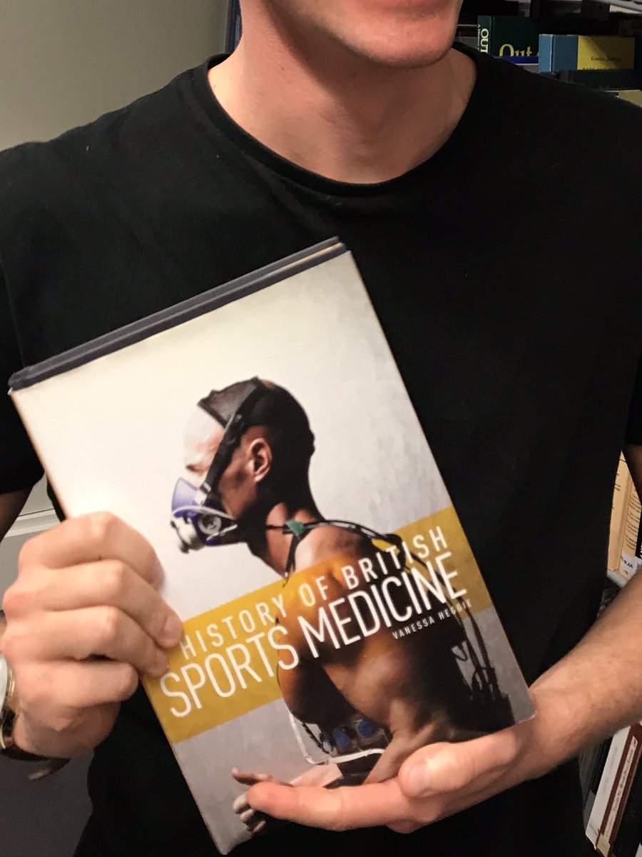 reinarzhistory's tweet photo. Our students like nothing better than finding their supervisors’ work on the shelves of the Wellcome Library @HPS_Vanessa #MoreFieldTrips https://t.co/UhrEJvt4ne