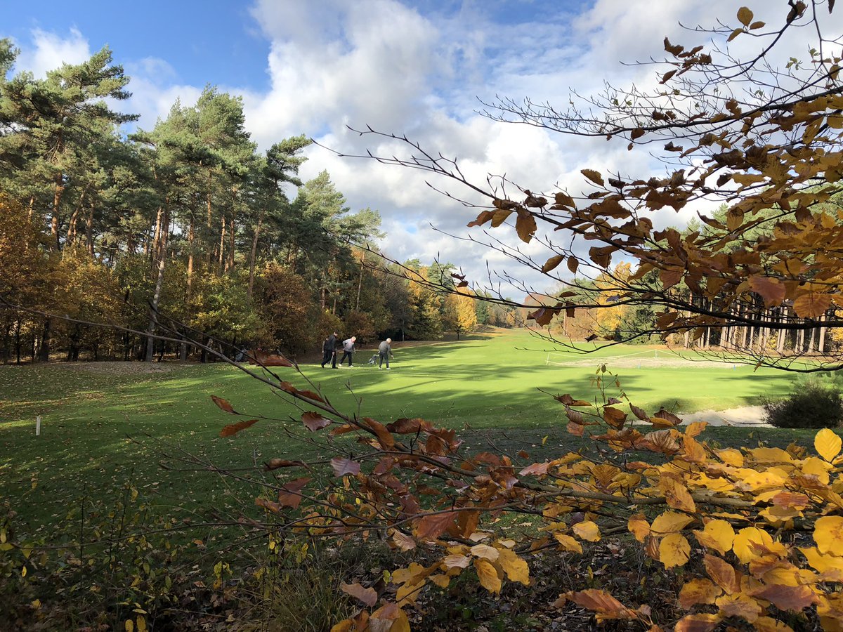 Het is een mooi jaargetijde om te golfen.... Tot snel op de baan!?