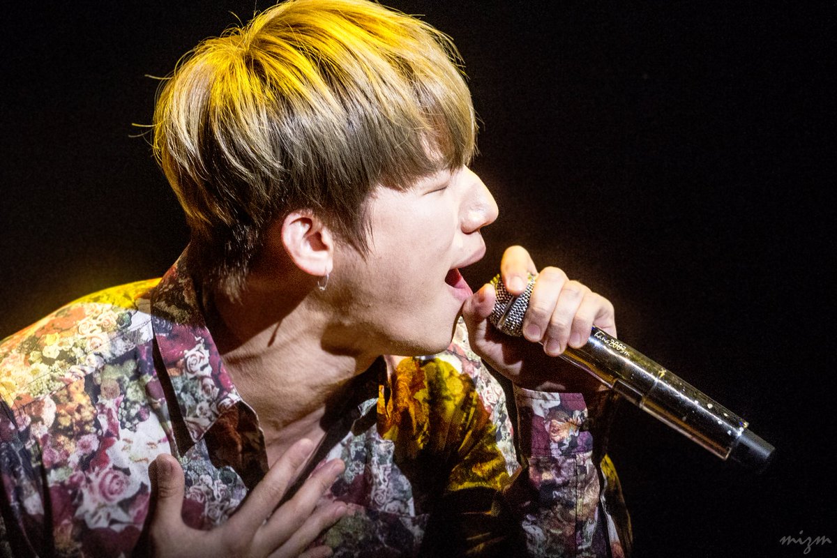 DaesungUpdate's tweet photo. Day 249 of 608 🌸🌻🌷🌼🌹

😇 359 more days Waiting for Daesung 

#빅뱅 #대성 #강대성 #BIGBANG #Daesung #KangDaesung #DLITE #D359 #WaitingForDaesung https://t.co/xK1eMXNrjy