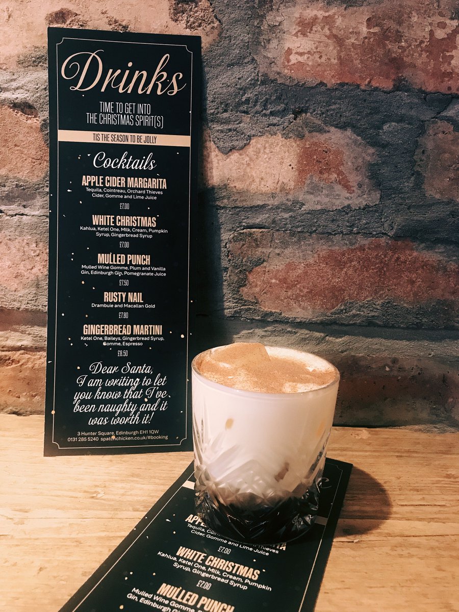 Are you dreaming of a white Christmas? Yeah, us too! ☃️🎁🎄
.
.
.
#spatch #royalmile #huntersquare #christmas #whitechristmas #cocktails #whiterussian #edinburgh #visitscotland