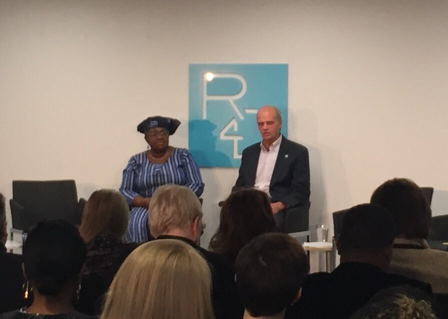 AugustinFlory's tweet photo. .@NOIweala: invest in institutions, not people for sustainable change. #R4Dat10 https://t.co/w6MZLQUo7P