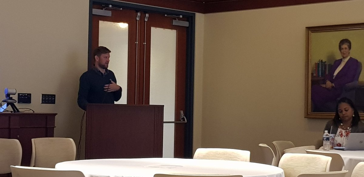 profphilnewton's tweet photo. @calebferg reports findings from the EVICOAG study at the joint @westernsydusonm @JHUNursing symposium @nursingdean @DHatcher888 @Joannedwards466       @BaptisteDiana #collaboration https://t.co/gMeTM9f0WP