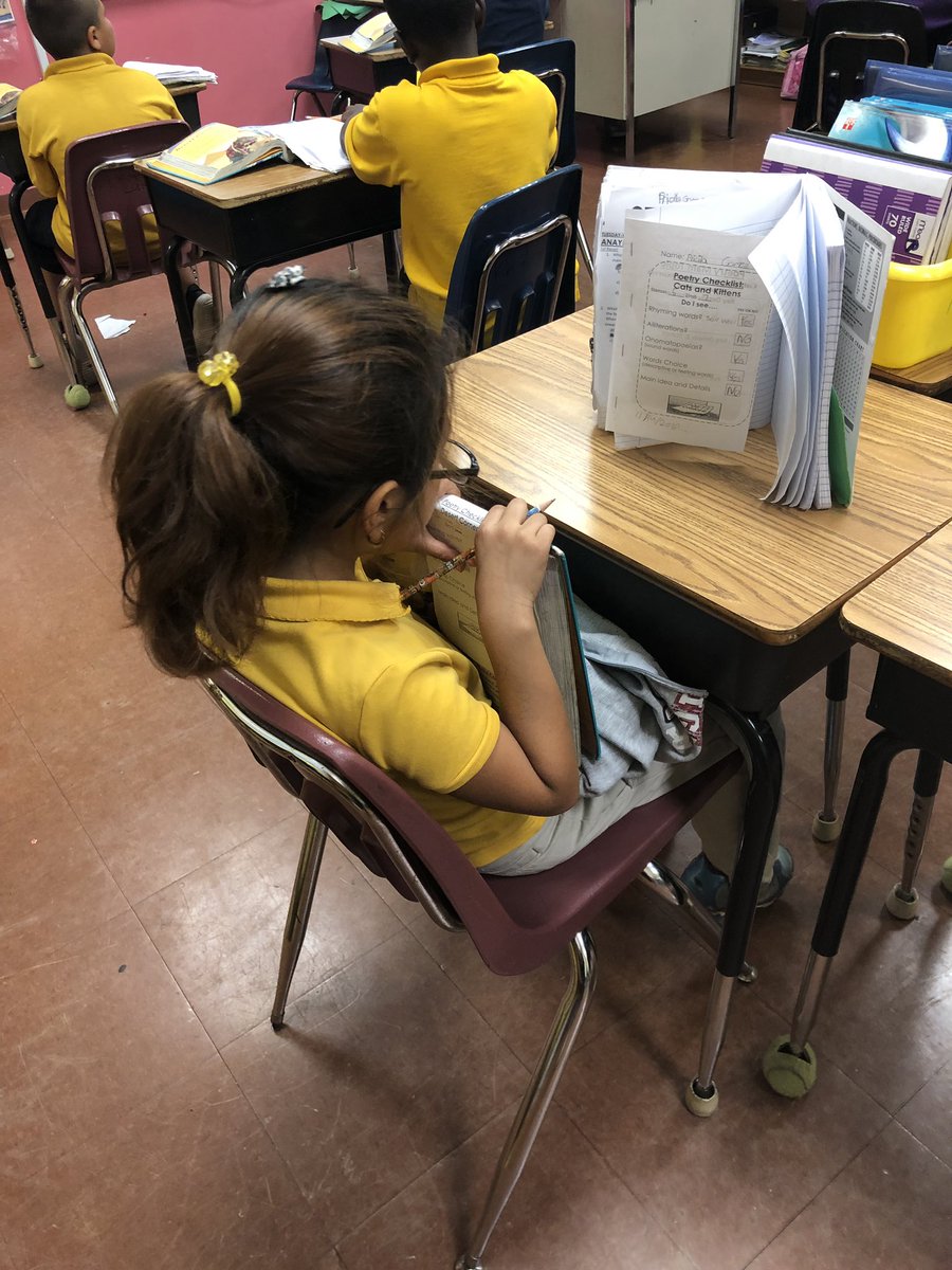 Sara Kosches (@sarakosches) on Twitter photo @David_K_Moore <a href="/MDCPS/">Miami-Dade Schools</a> <a href="/MDCPSDAS/">Division of Academic Support</a> Understanding the elements of poetry in 2nd grade! <a href="/LCSjaguars/">Laura C. Saunders</a> #dasimpact @David_K_Moore <a href="/MDCPS/">Miami-Dade Schools</a> <a href="/MDCPSDAS/">Division of Academic Support</a> Understanding the elements of poetry in 2nd grade! <a href="/LCSjaguars/">Laura C. Saunders</a> #dasimpact