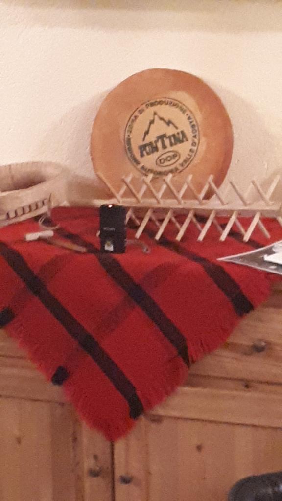 Cooperativa Fontina ospita con piacere questa conferenza stampa qui perché il momento della stagionatura è fondamentale per ottenere un buon prodotto. Vogliamo investire sulla promozione perché questo prodotto racconta dell'intera VdA #eccellenzevda #Concorsofontina