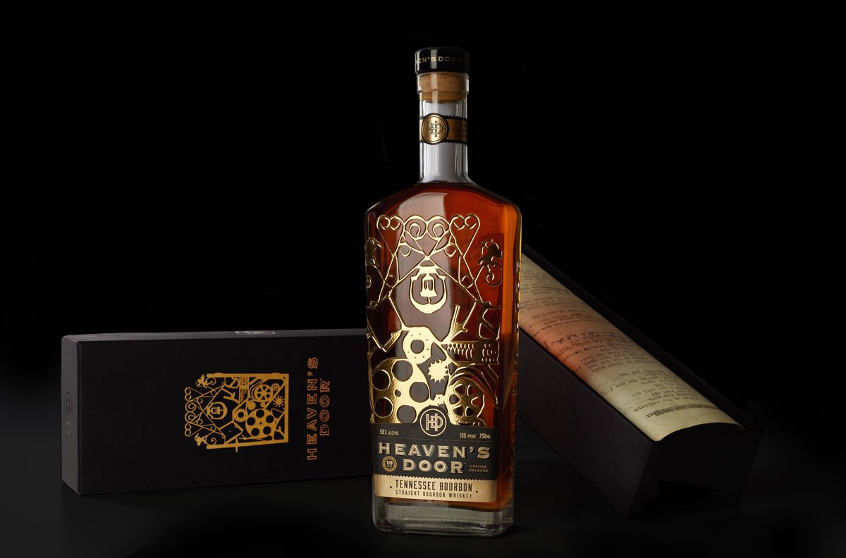 heavensdoorwsky's tweet image. Introducing the newest addition to the Heaven's Door collection – and our first limited release. Our 10-Year Tennessee Straight Bourbon is a sumptuous whiskey from start to finish, with exceptional depth and complexity. reservebar.com/heavens-door-1…