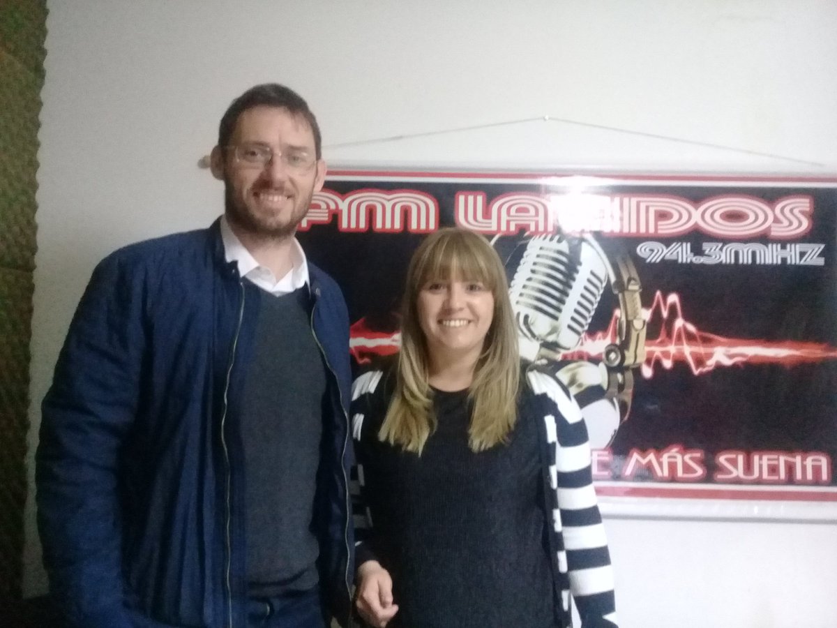 RPridebailo's tweet photo. Con Silvina Moron en FM Latidos 94.3 de G. Conesa, gravias Lila por las gestiones, Informamos a los vecinos sobre los programas y benedicios de ANSES. El Gobierno Nacional presente en todo Río Negro!! https://t.co/7XuqdQPYVF
