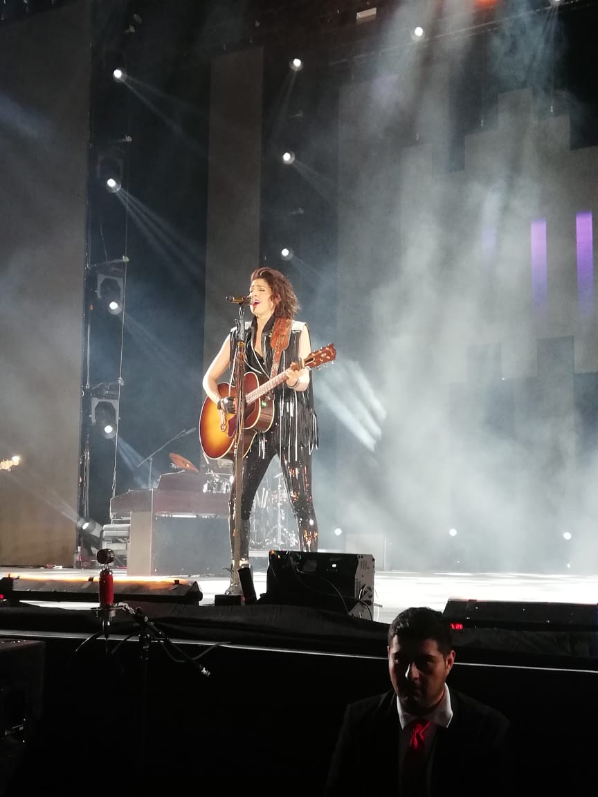 haashfanbase's tweet photo. #HaAshEsMásQueUnGrammy  @haashoficial https://t.co/Uv4ko9k8at