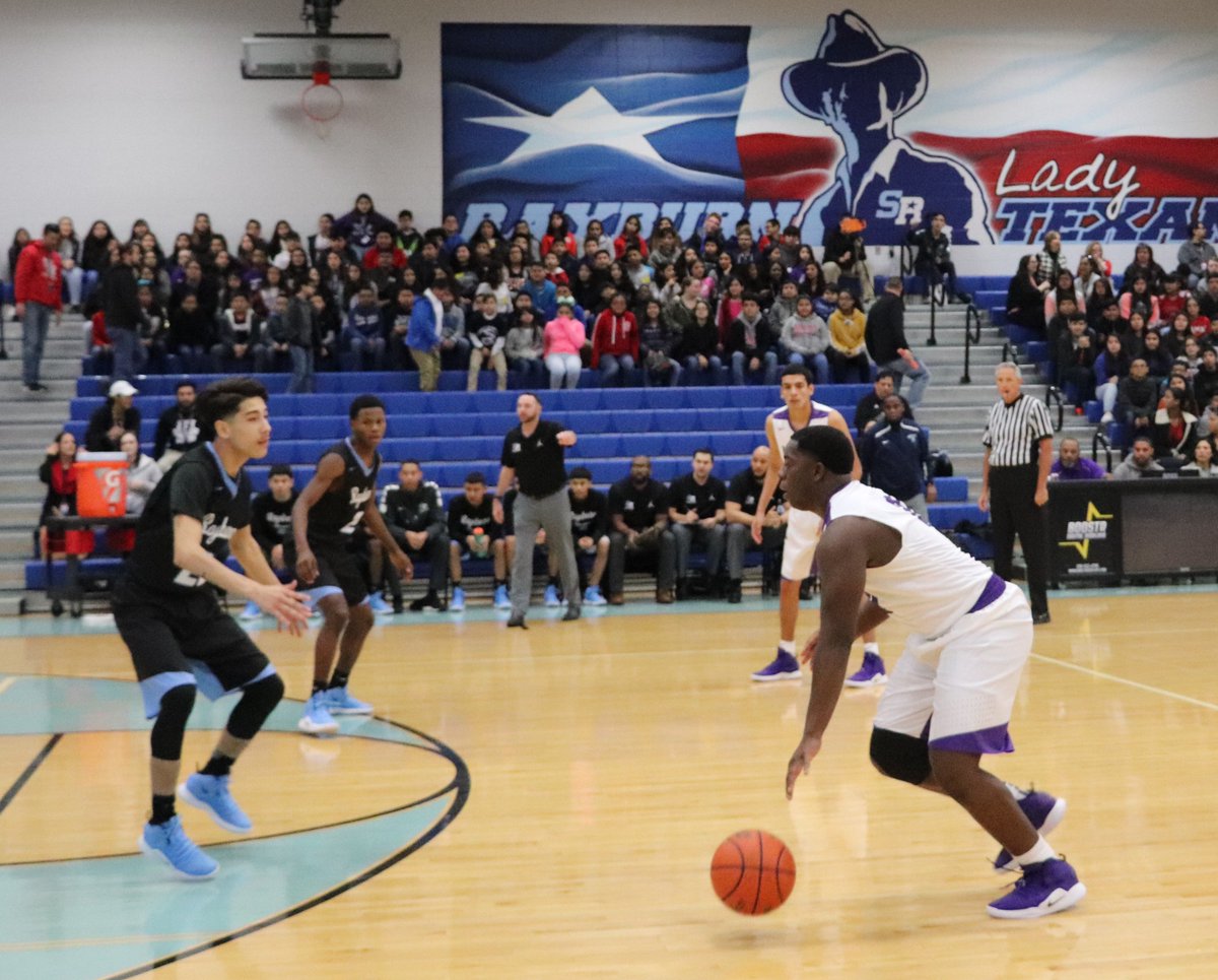TXInvitational's tweet image. @AngletonISD  #AngletonHS @PasadenaISD_TX #SamRayburnHS First Quarter: Angleton 14, Sam Rayburn 4