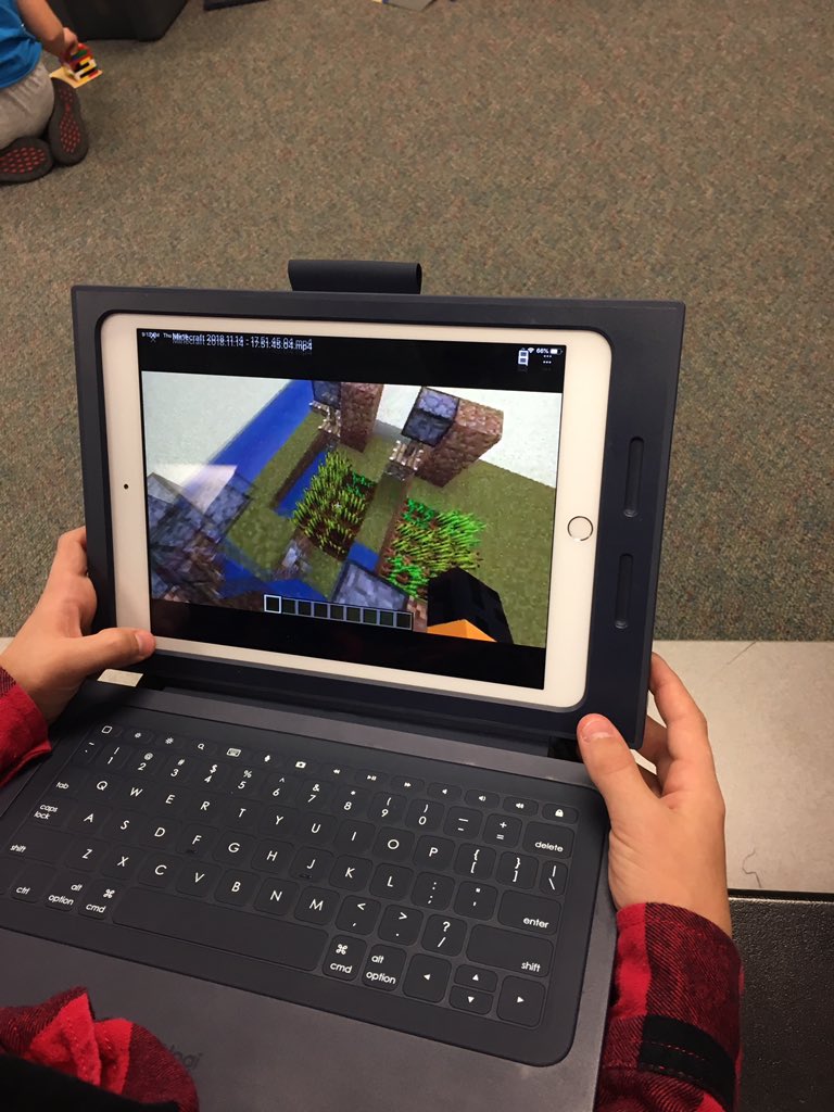 Students are working on finishing up their inquiry on “Was the development of agriculture good for humans?” Researched earlier this week, now on to showing what they’ve learned. #ImpressedMrP  #innovate28 #LearningShouldBeFun #MrPsClass <a href="/NBJH_D28/">NBJH</a> @cospaces_edu <a href="/LEGO_Group/">LEGO</a>