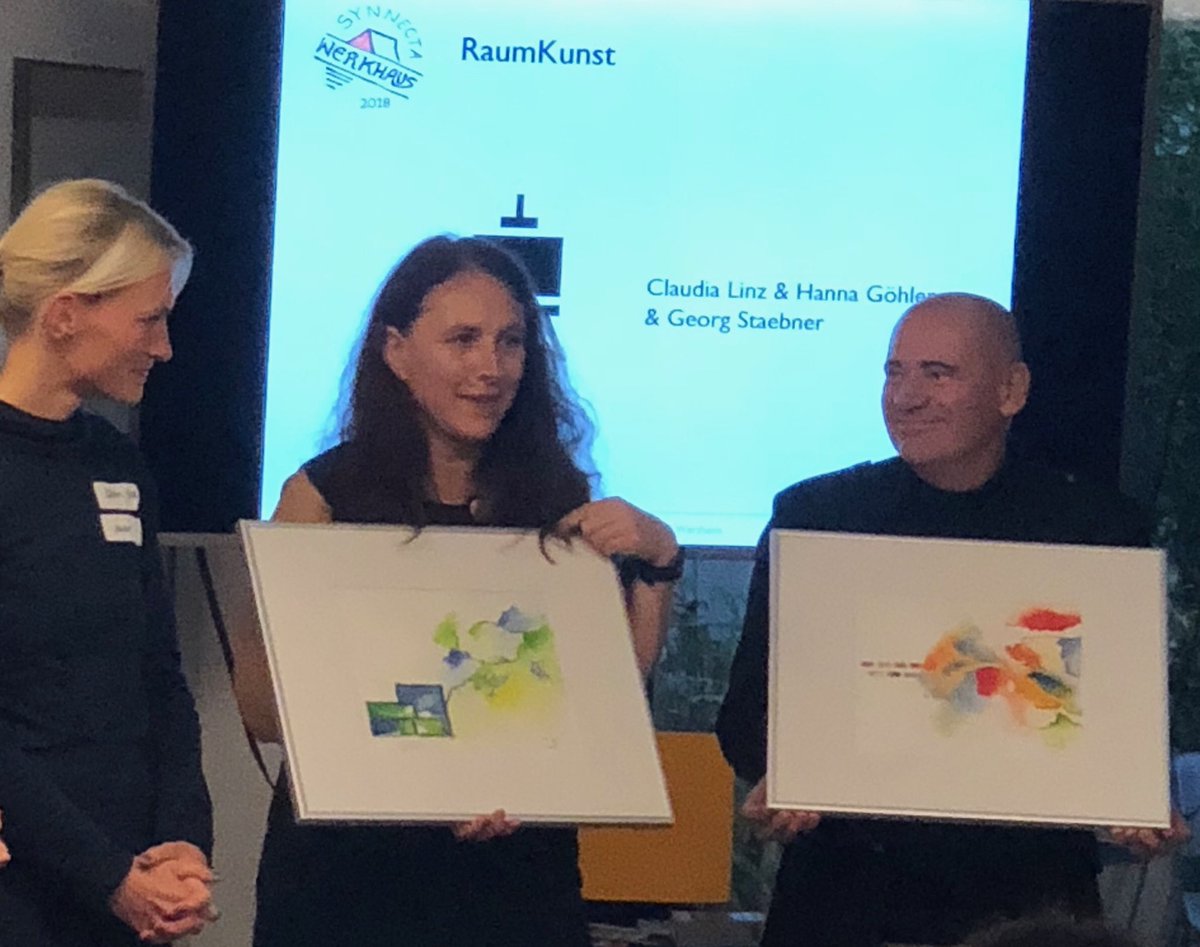 JMuengersdorff's tweet photo. Das Werkhaus in Kunst! Claudia Linz im Wertheim in Köln #Werkhaus18 https://t.co/gufE6bC49t