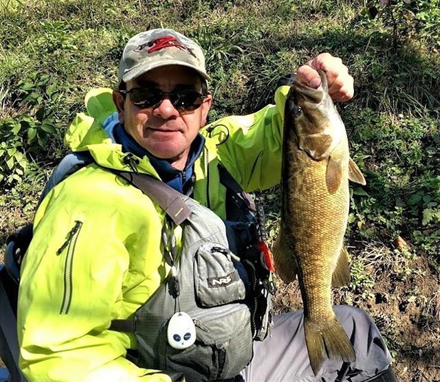 FishingSirGear's tweet photo. Jody Cussins and his fishing buddy fished on the North Fork Holston several days ago. This is what his bro got in the end, the 20" beauty, with Aegir righty baitcaster spooled with Godline X8. 
Does your fishing stop now for the year until spring? 
#fishing #fishinginUSA #fi… https://t.co/Y6dpwFGJxg