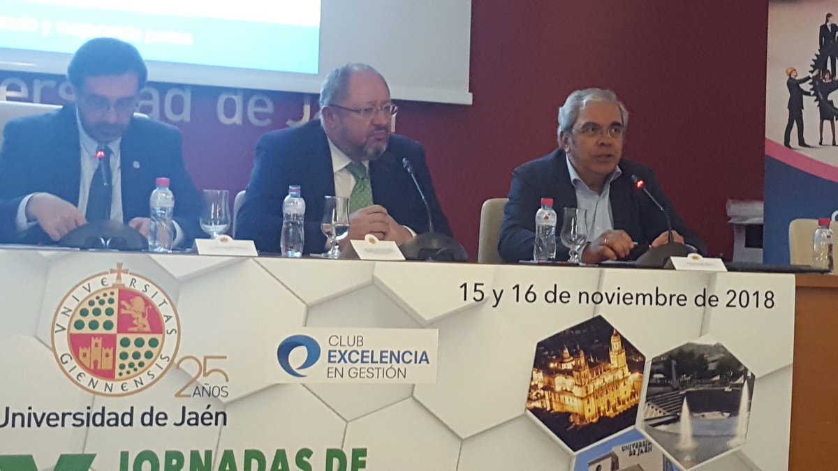 merhg's tweet photo. La Universidad debe transformar su modelo de gestión para adaptarse a los cambios del entorno y de eso debatimos en las x Jornadas del @Club_Excelencia en @ujaen #ForosCEG #compartienymejorando https://t.co/V4X8oRGsnj