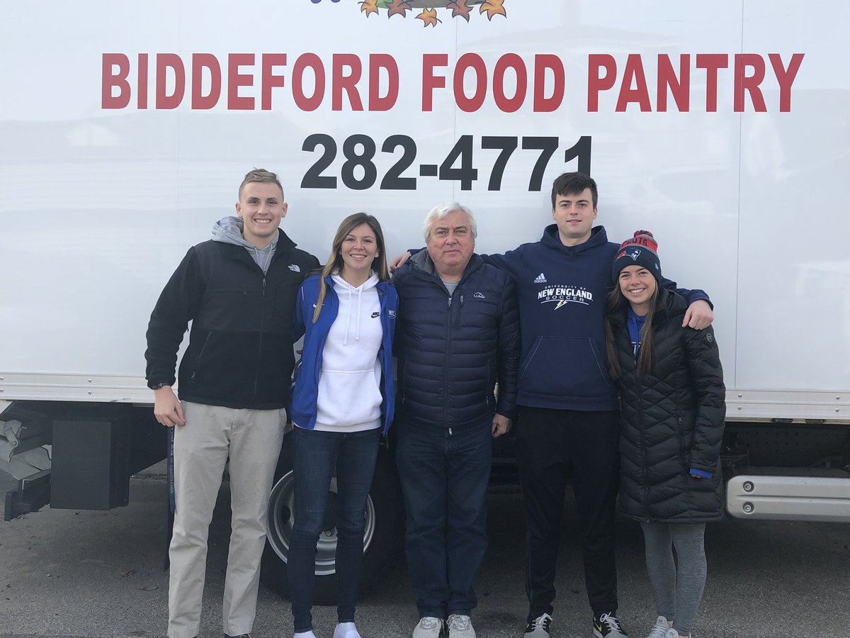 UNE SAAC tweet media