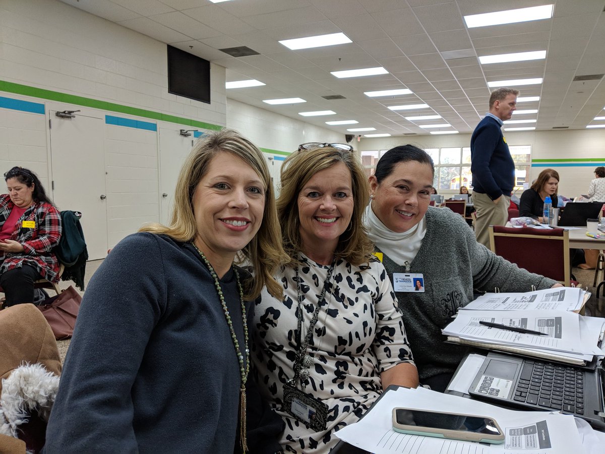 FronaWheeler's tweet photo. Day 2 of PBIS Tier 2 Training! https://t.co/8IqmoNZlBu