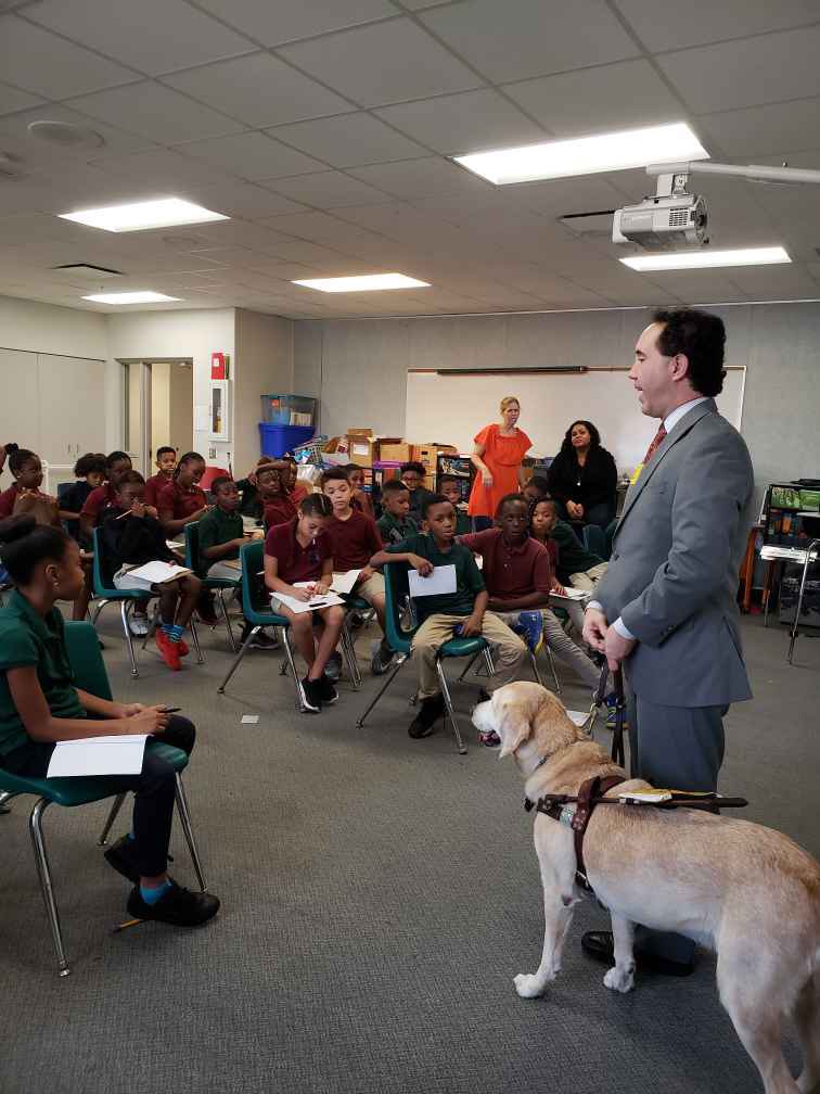 LockhartMagnet's tweet photo. 4th and 5th grade loved Scott Greenblatt’s presentation on disabilities. Such an inspirational message for our students! #BeLockhartSmart #BuildingHeartsBuildingMinds #WeClimbTogether @AchievementSch @SDHCMagnet https://t.co/YPu6V1Z0Q3