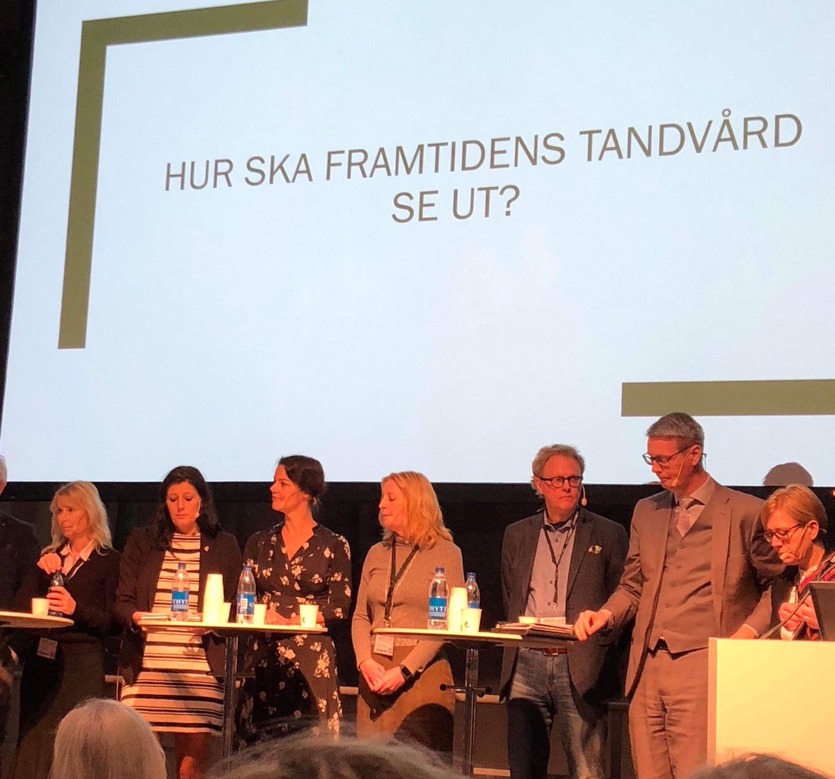 Inbjuden till panelsamtal på Nordens största stämma för tandvårdsbranchen Odontologiska riksstämman. <a href="/veronicapalm/">Veronica Palm</a> redogjorde om sin utredning om jämlik tandvård. Slutbetänkande 2020. Kompetensförsörjning, jämlik vård och tandvårdsförsäkring diskuterades. <a href="/ORswedental/">Riksstämma Swedental</a>