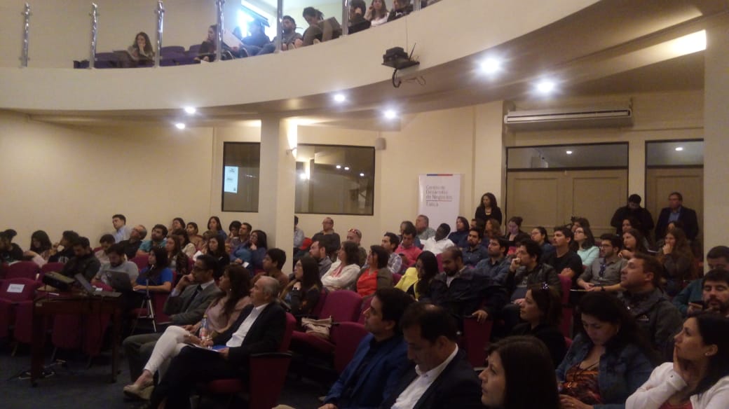 cet_thinkagro's tweet photo. [#Ahora] Gerenta de #ThinkAgro @c_urzua_b expone en Seminario #CyberPyme en #Utalca, evento realizado en el contexto de la #SemanaDeLaPyme, y que fue organizado pro SercotecMaule y CDN de Talca. 

#CentroExtensionismo #Corfo #ThinkAgroContigo #UTalca https://t.co/5K78wz2G74