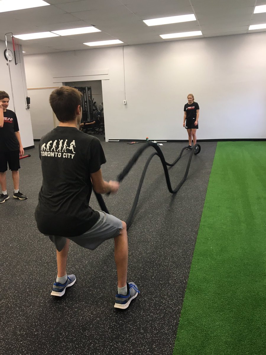ProgramReap's tweet photo. REAP students working out with our new training facility @ArnpriorDHS! 🏋️‍♀️ @RCDSB #physicalliteracy #fitness #rcdsb #gorapidsgo https://t.co/aJSfrVicrR