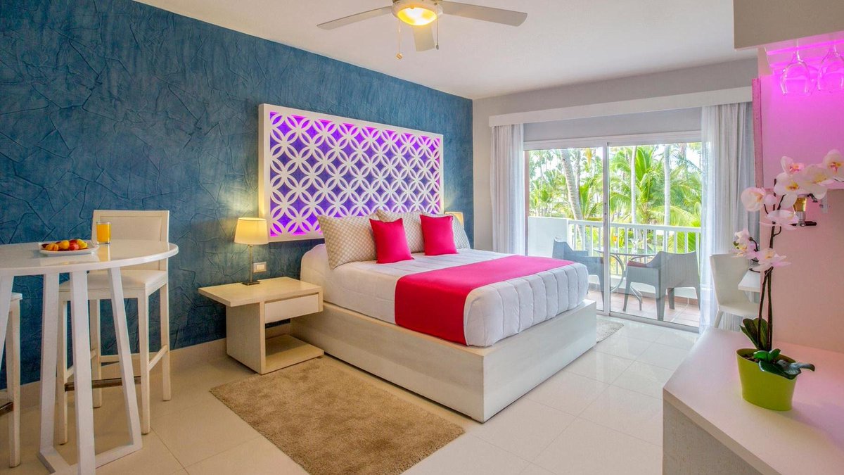 Grand Sirenis Punta Cana tweet media