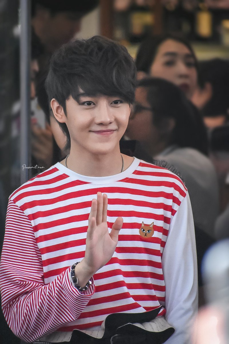 NanpwnL's tweet photo. แค่เห็นศิวัชยิ้ม .. 😊 เราก็ยิ้มตามอย่างบ้าคลั่ง ~
งื้ออออ ทำไมยิ้มน่ารักแบบนี้ ใจสั่นไปห��ด

@Mmarksiwat
#หัวใจศิวัช 
#Marksiwat 
#LeisureProjectsHappyPets https://t.co/rrWQ2F2vHq